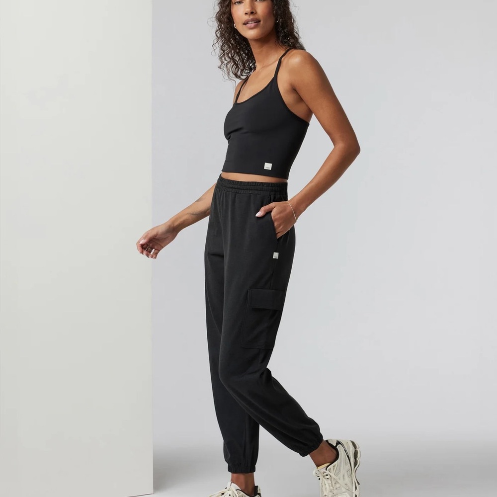 Vuori Boyfriend Cargo Sweatpant